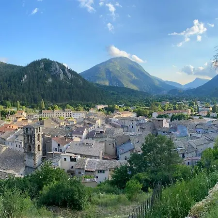 Calme Et Nature Campingplatz Castellane