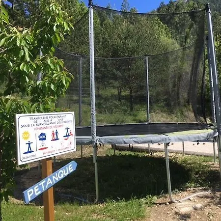 Calme Et Nature Campingplatz Castellane