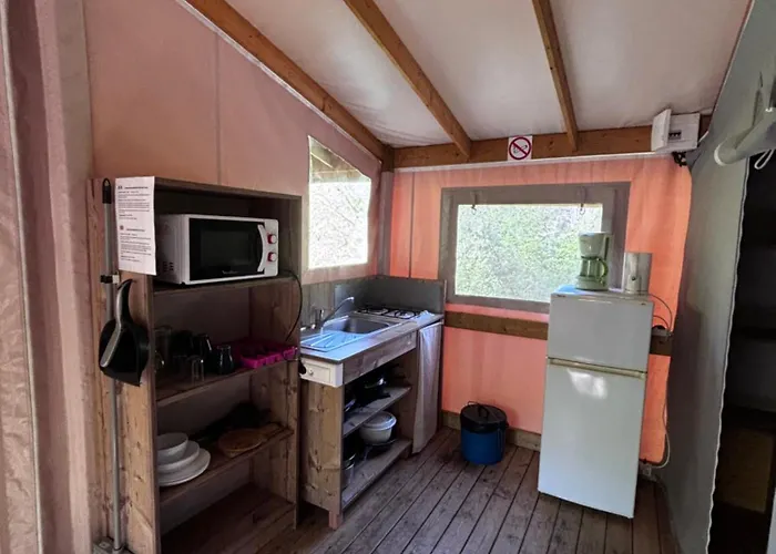 Campsite Calme Et Nature 3*