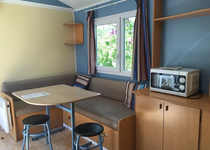 Calme Et Nature Campsite 3*