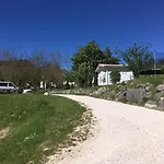营地 卡尔姆自然露营地 3*