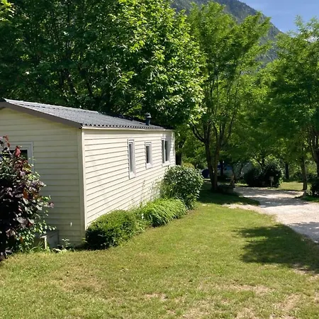 Calme Et Nature Kemping Castellane