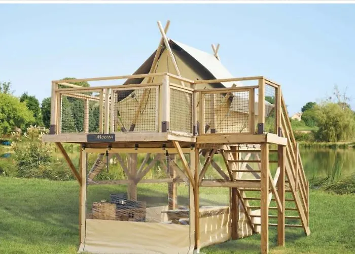 Calme Et Nature אתר קמפינג 3*